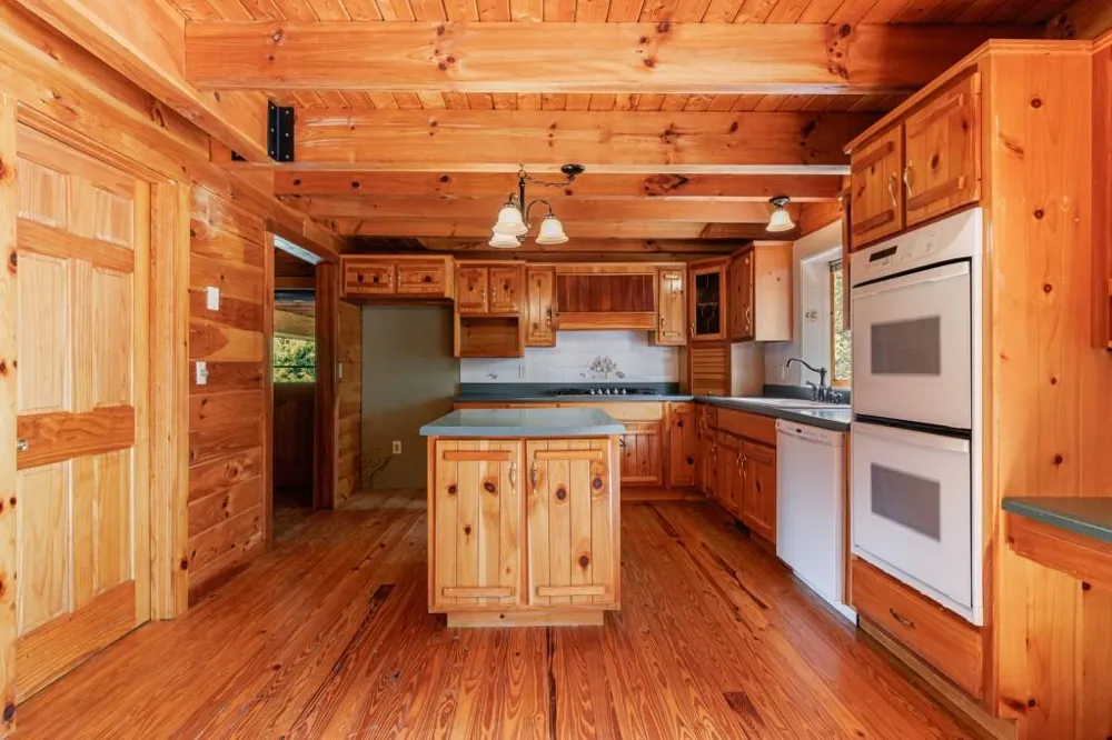 1881 John Smith Road E Blairsville, GA 30512