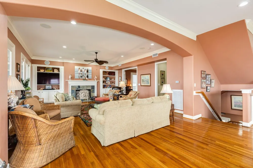 9 Blue Heron Drive Jamaica Beach, TX 77554