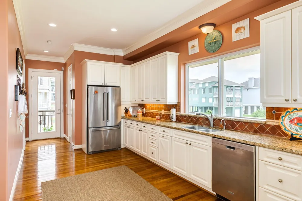 9 Blue Heron Drive Jamaica Beach, TX 77554