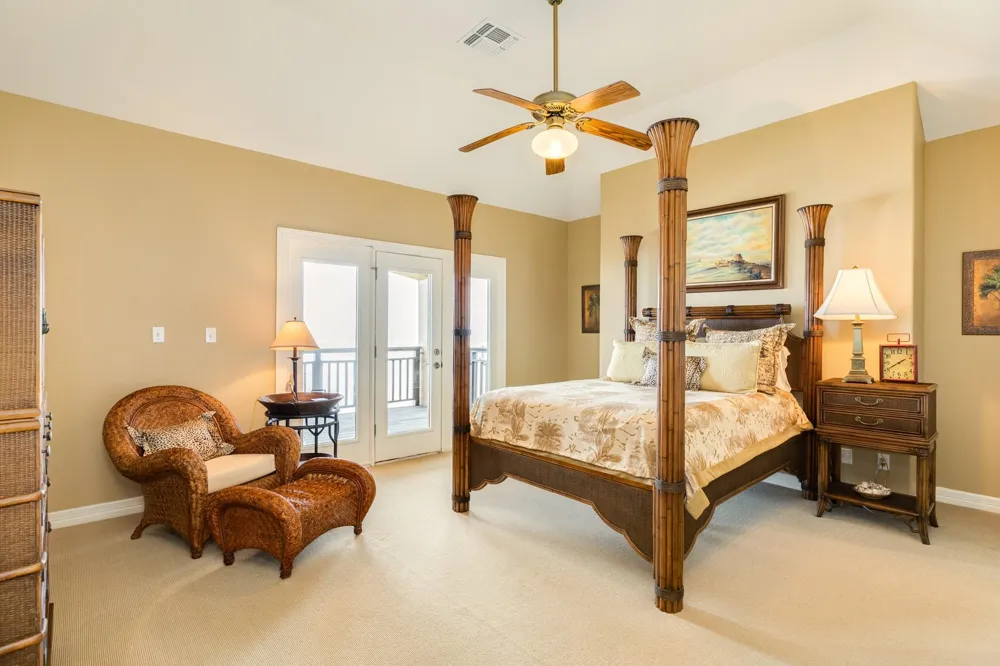 9 Blue Heron Drive Jamaica Beach, TX 77554