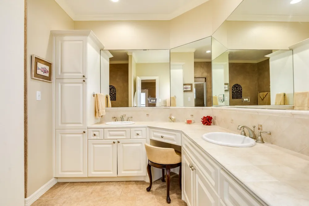 9 Blue Heron Drive Jamaica Beach, TX 77554