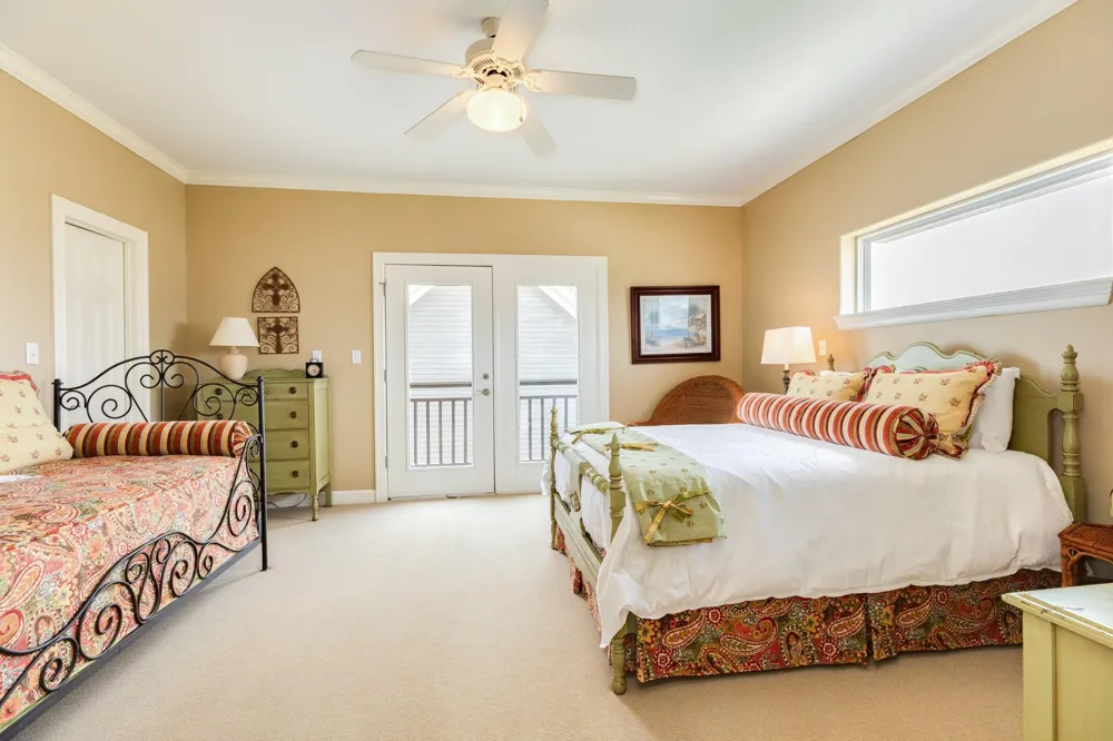 9 Blue Heron Drive Jamaica Beach, TX 77554