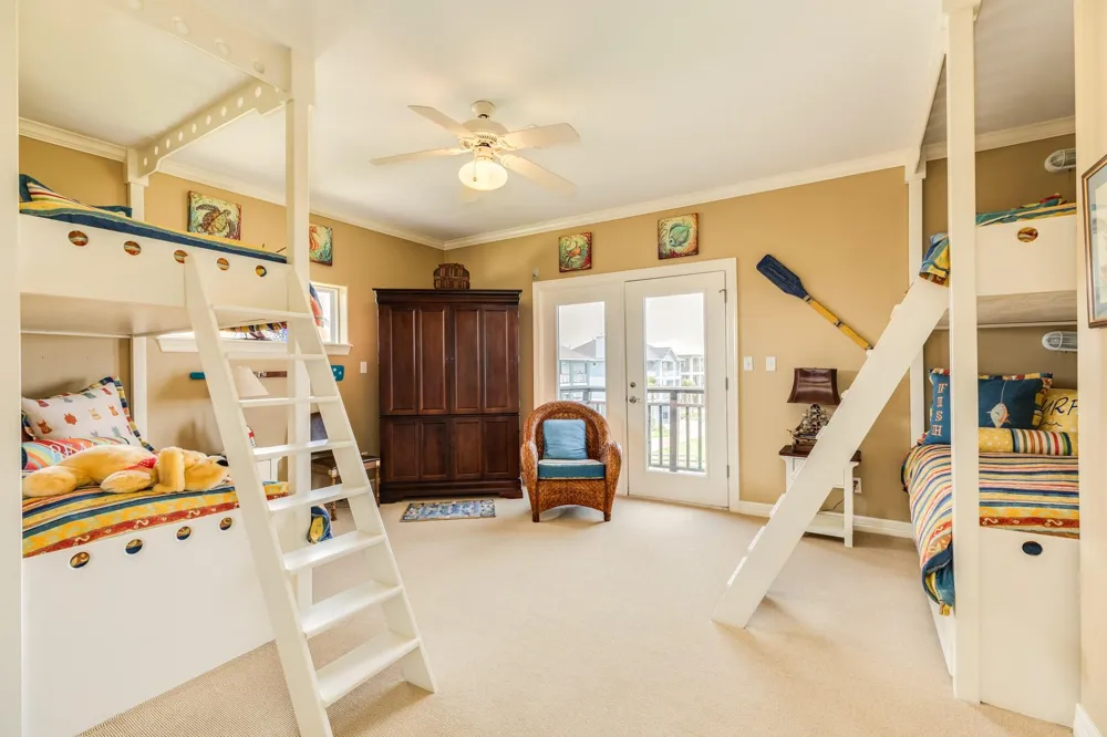 9 Blue Heron Drive Jamaica Beach, TX 77554