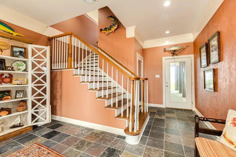 9 Blue Heron Drive Jamaica Beach, TX 77554