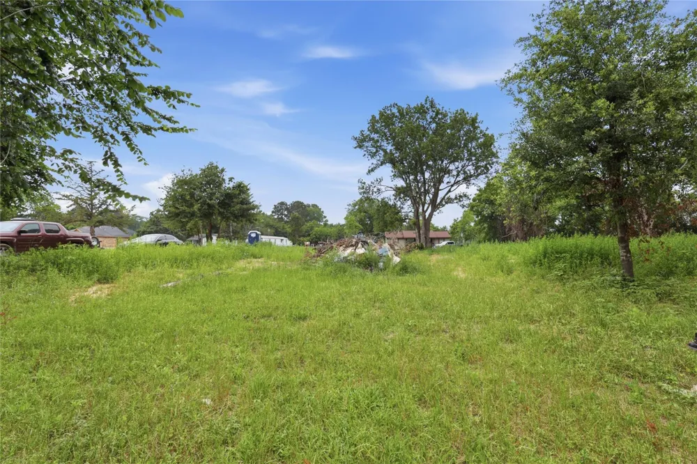 736 Azalea St Prairie View, TX 77484