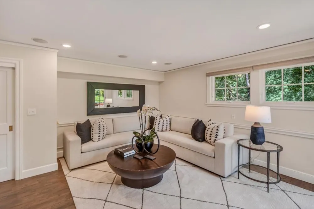 103 Toyon Court Woodside, CA 94062