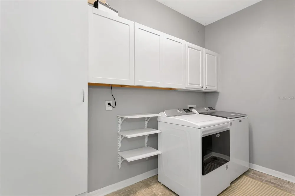 3010 42ND AVENUE E Bradenton, FL 34208