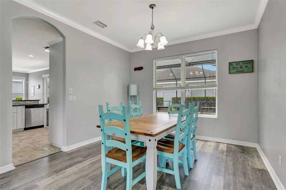 3010 42ND AVENUE E Bradenton, FL 34208
