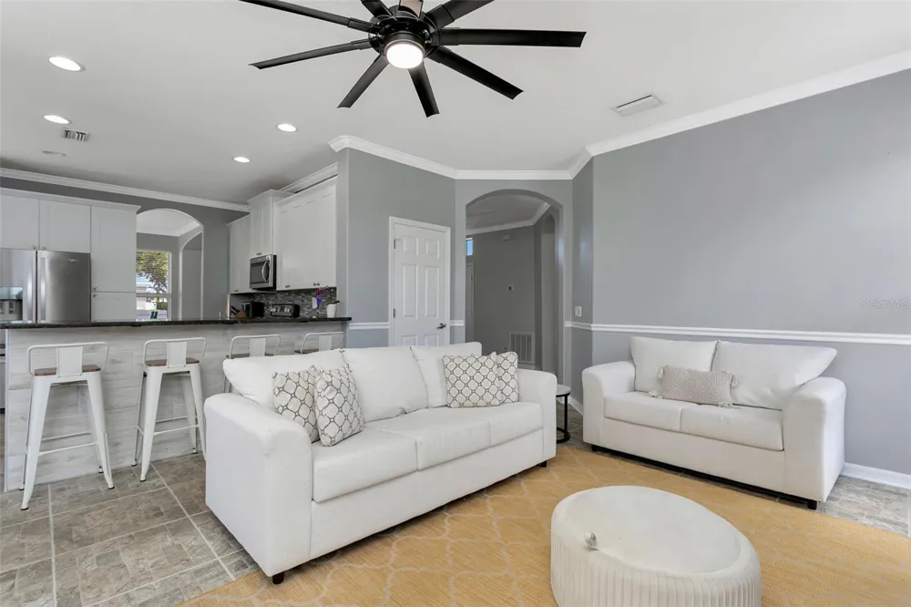 3010 42ND AVENUE E Bradenton, FL 34208