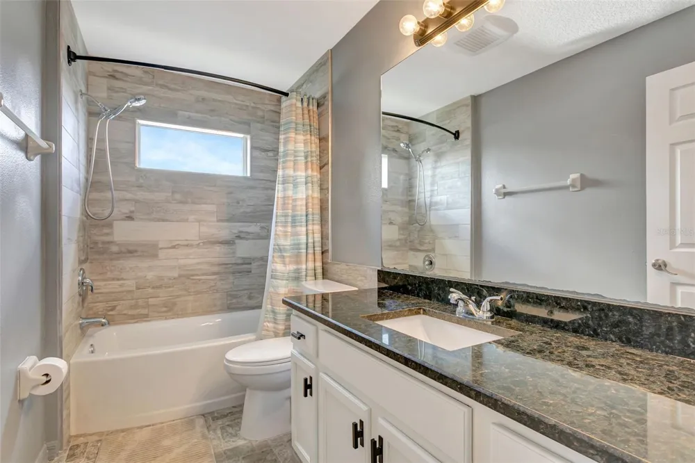 3010 42ND AVENUE E Bradenton, FL 34208