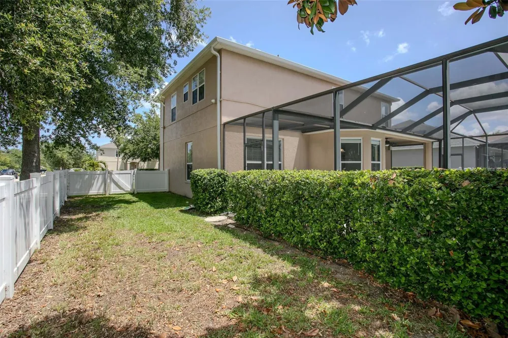 3010 42ND AVENUE E Bradenton, FL 34208