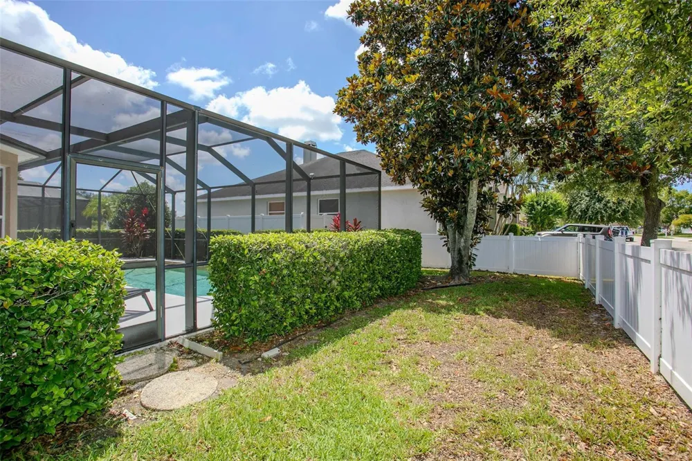 3010 42ND AVENUE E Bradenton, FL 34208