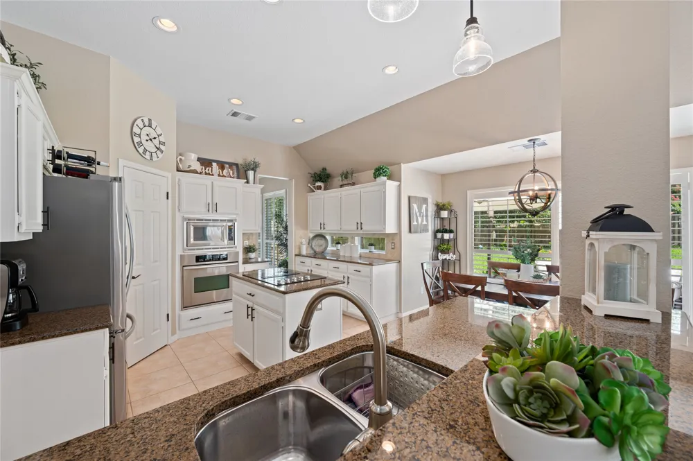 5413 Merrywing Circle Austin, TX 78730