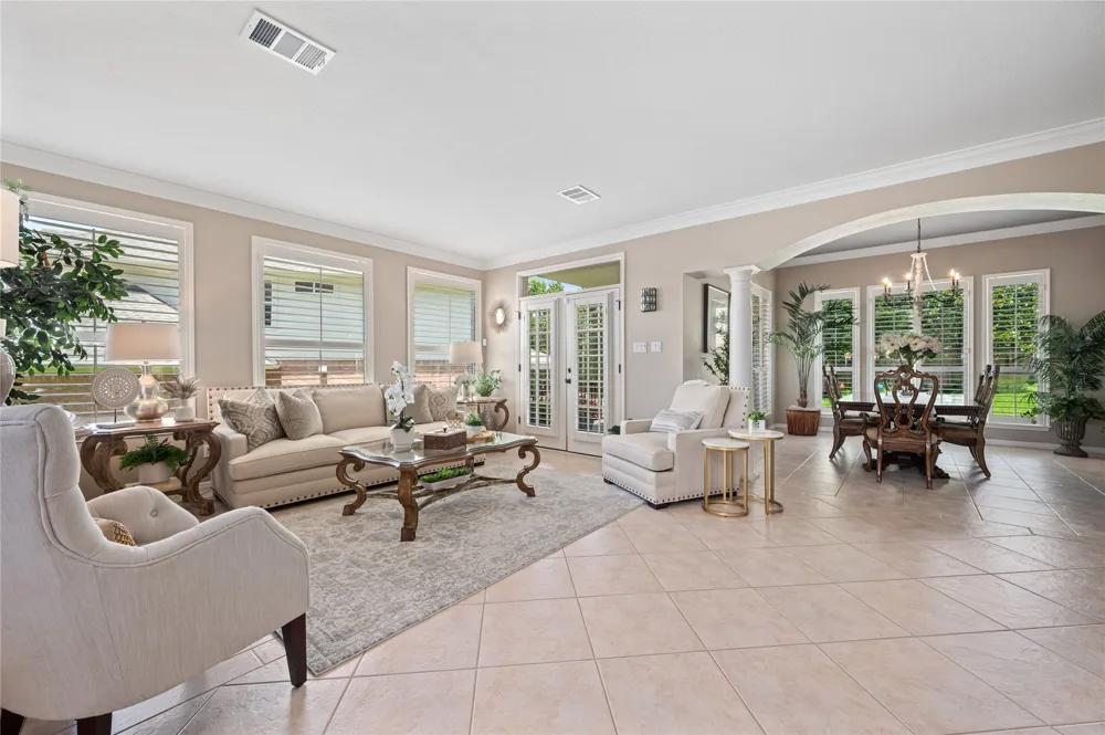 5413 Merrywing Circle Austin, TX 78730