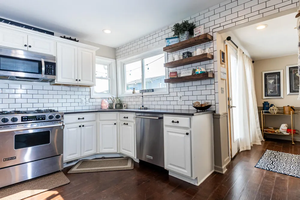 22515 E 10 Mile Road Saint Clair Shores, MI 48080