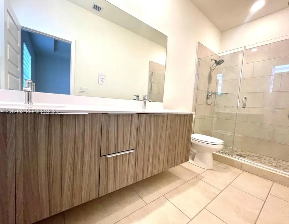 9083 NW 159th St #9083 Miami Lakes, FL 33018