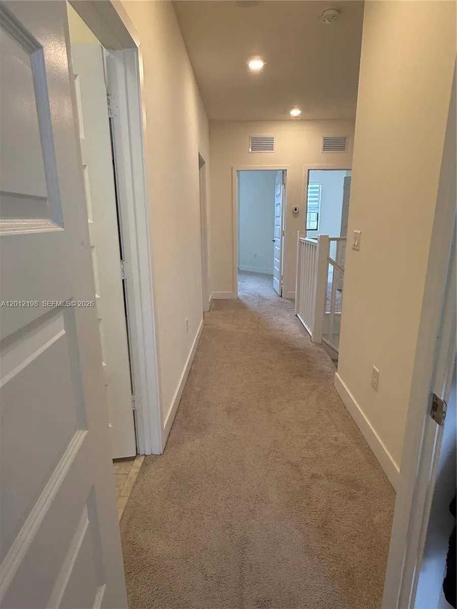 9083 NW 159th St #9083 Miami Lakes, FL 33018
