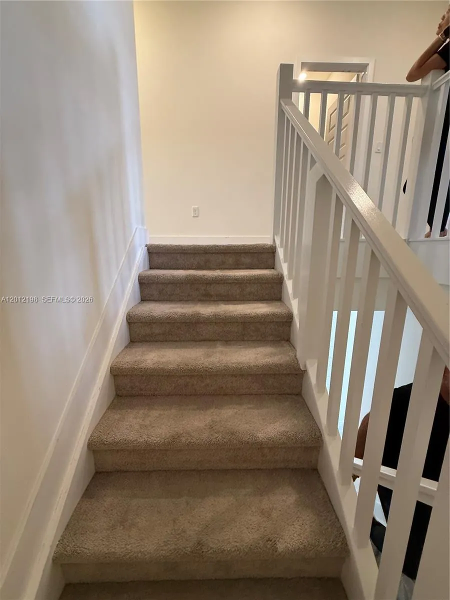 9083 NW 159th St #9083 Miami Lakes, FL 33018