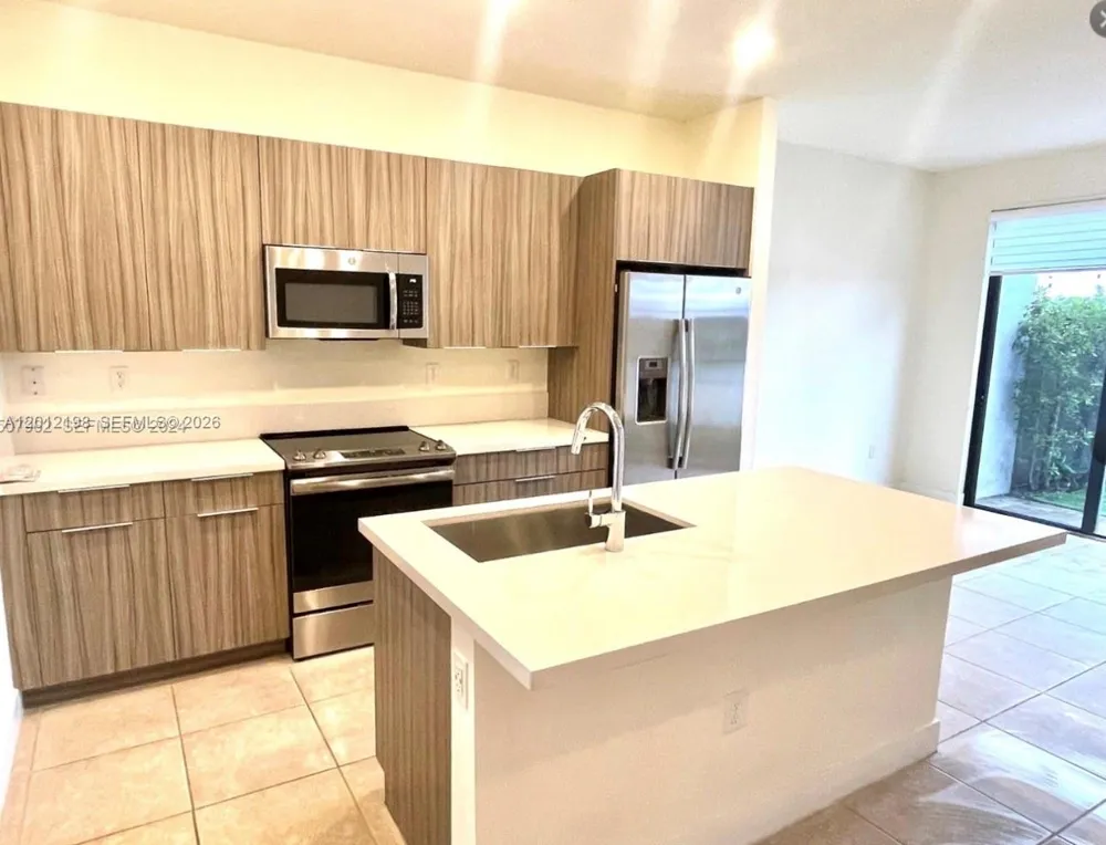 9083 NW 159th St #9083 Miami Lakes, FL 33018