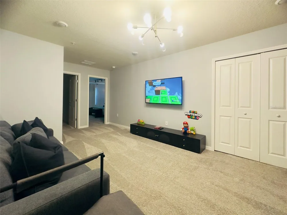 1256 BLUE PARADISE DRIVE Clermont, FL 34714