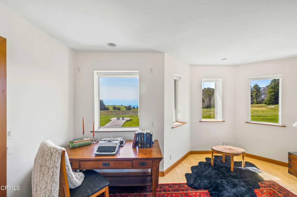 28651 S Highway 1 Point Arena, CA 95468