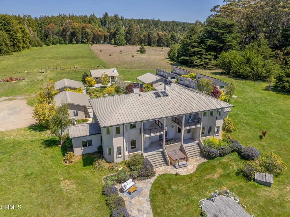 28651 S Highway 1 Point Arena, CA 95468