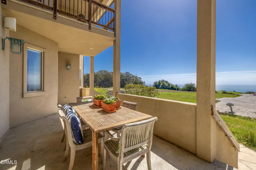 28651 S Highway 1 Point Arena, CA 95468