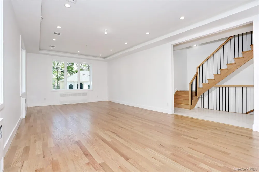 1 Hopal Lane #203 Monsey, NY 10952