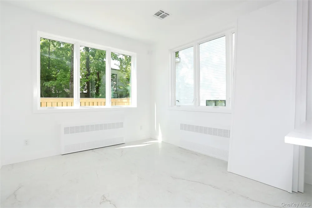 1 Hopal Lane #203 Monsey, NY 10952