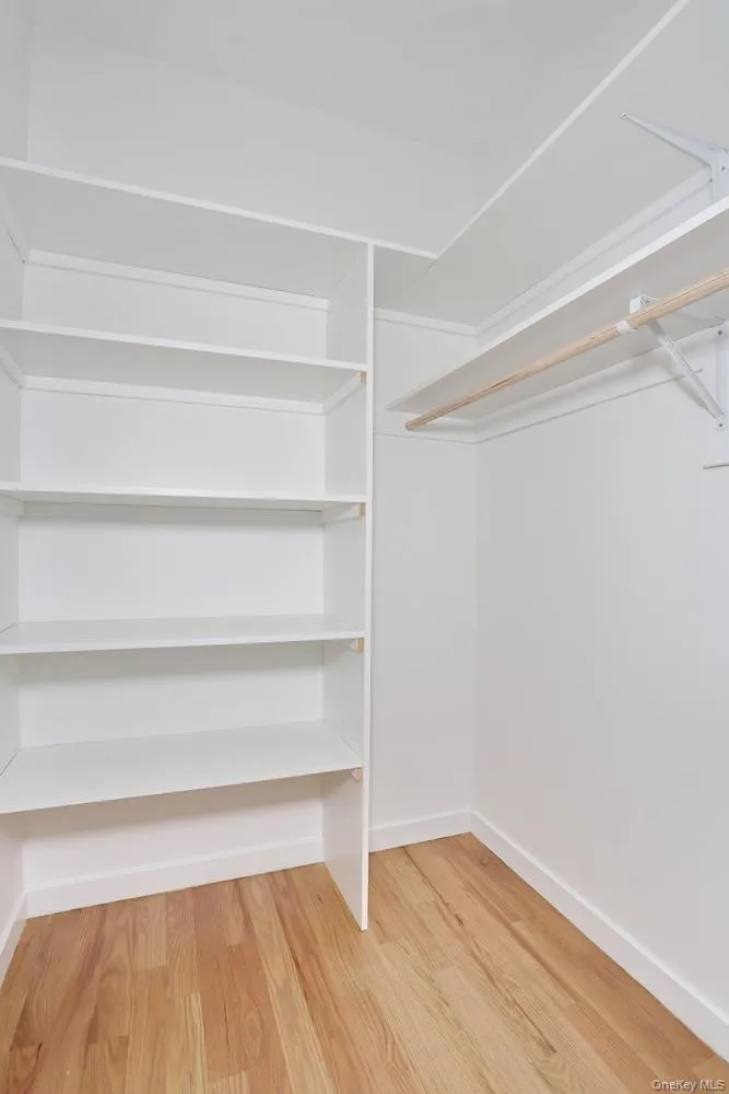 1 Hopal Lane #203 Monsey, NY 10952