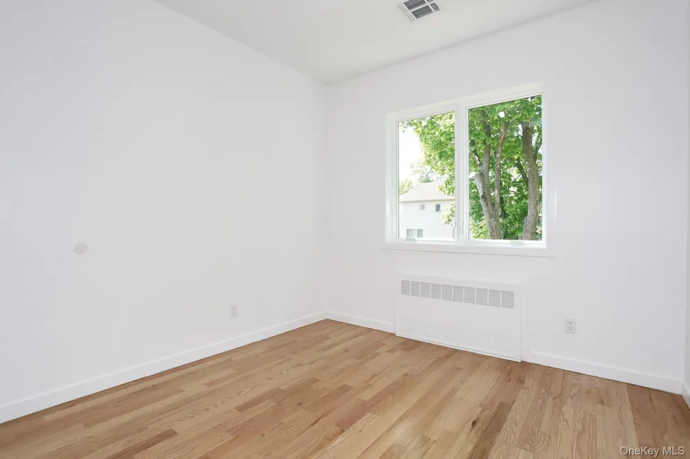 1 Hopal Lane #203 Monsey, NY 10952