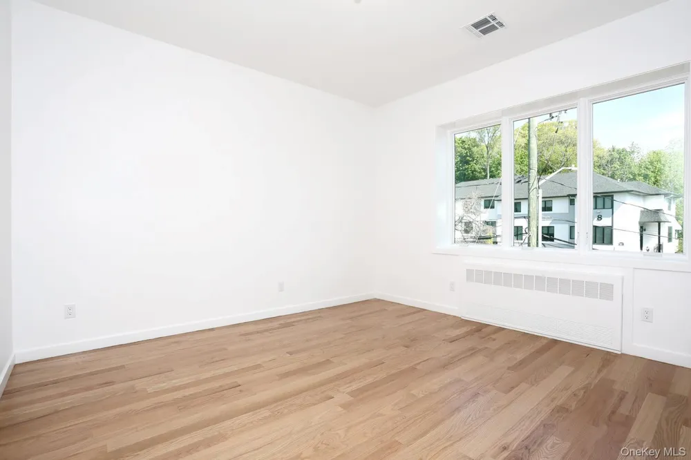 1 Hopal Lane #203 Monsey, NY 10952