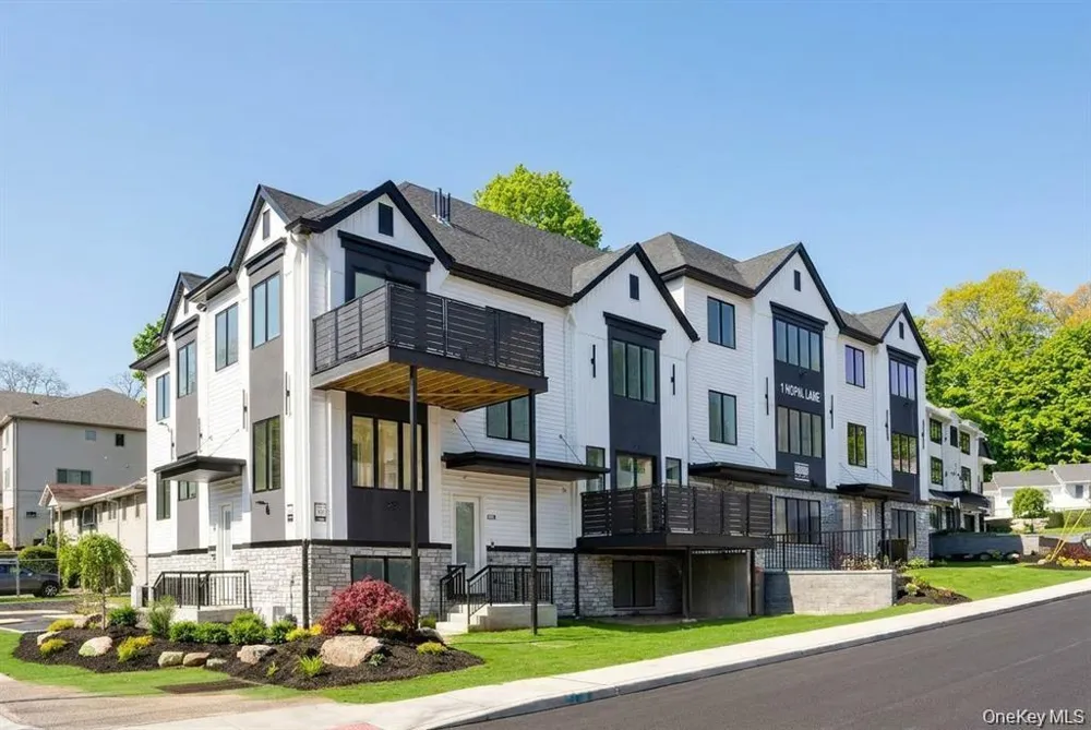 1 Hopal Lane #203 Monsey, NY 10952