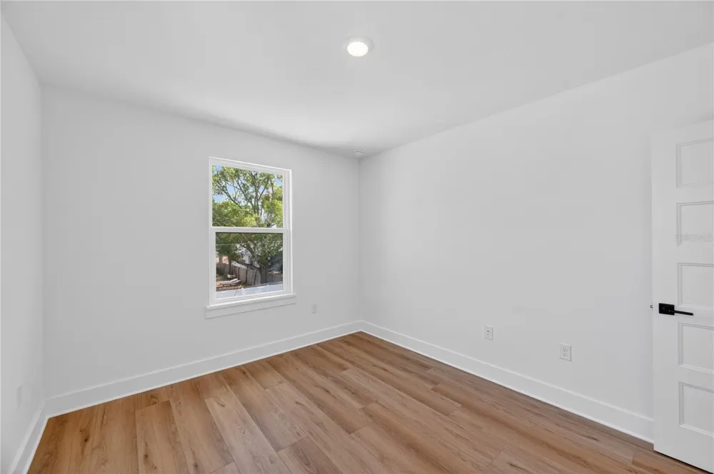 4181 56TH AVENUE St Petersburg, FL 33714