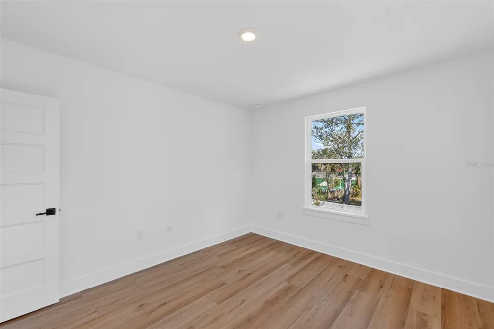 4181 56TH AVENUE St Petersburg, FL 33714