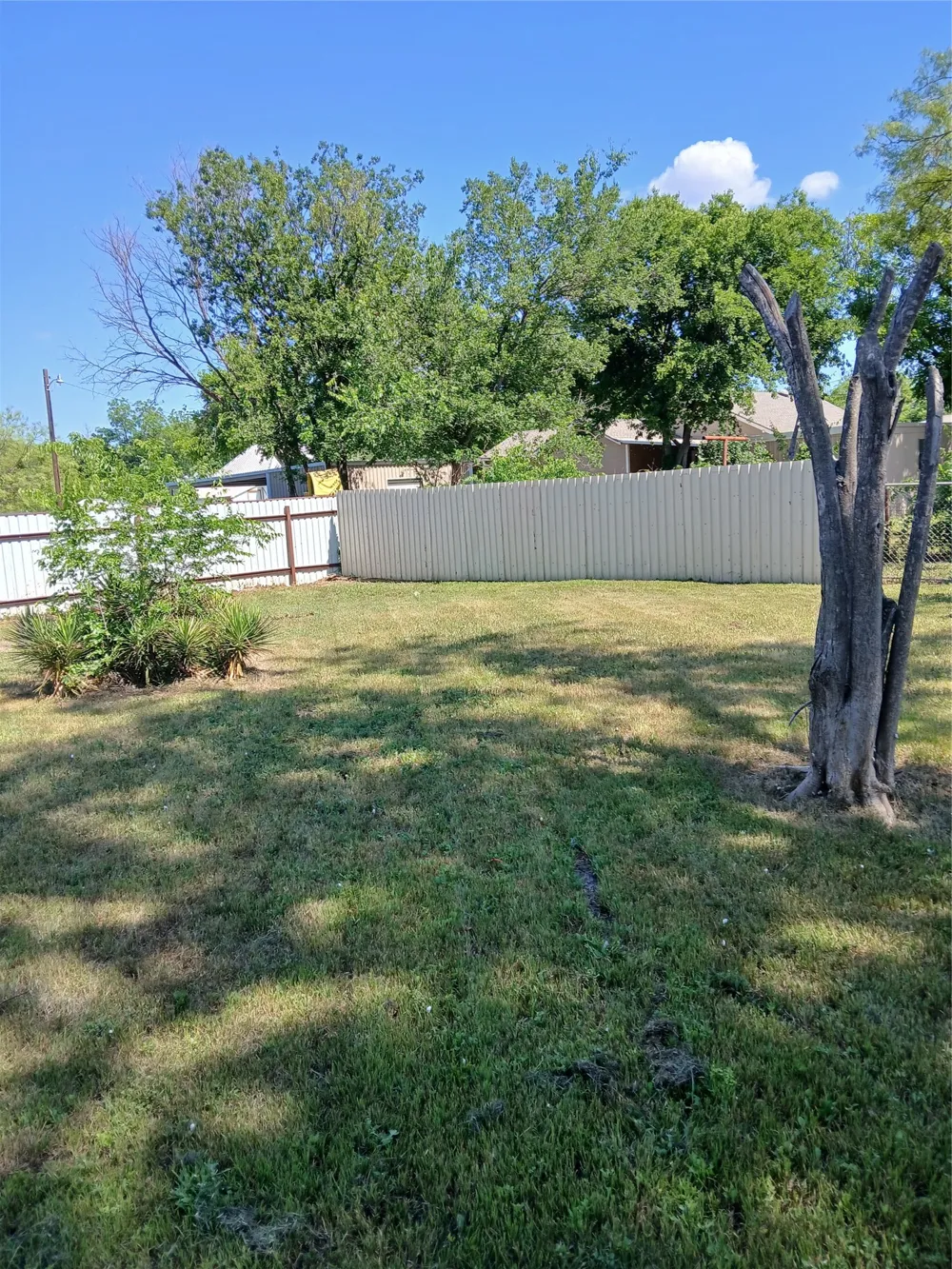 208 E 9TH STREET Coleman, TX 76834