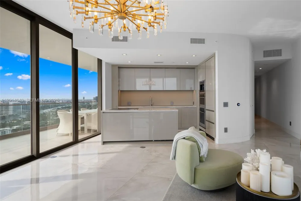 18975 Collins Ave #3205 Sunny Isles Beach, FL 33160