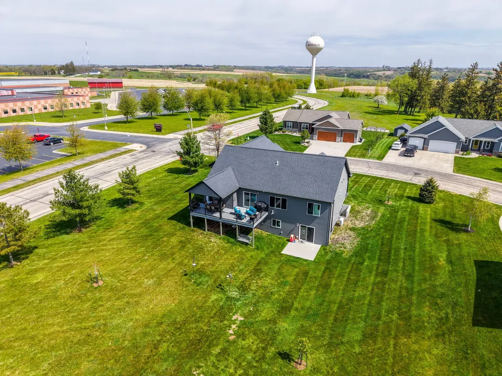17108 Hilltop Lane SE Chatfield, MN 55923