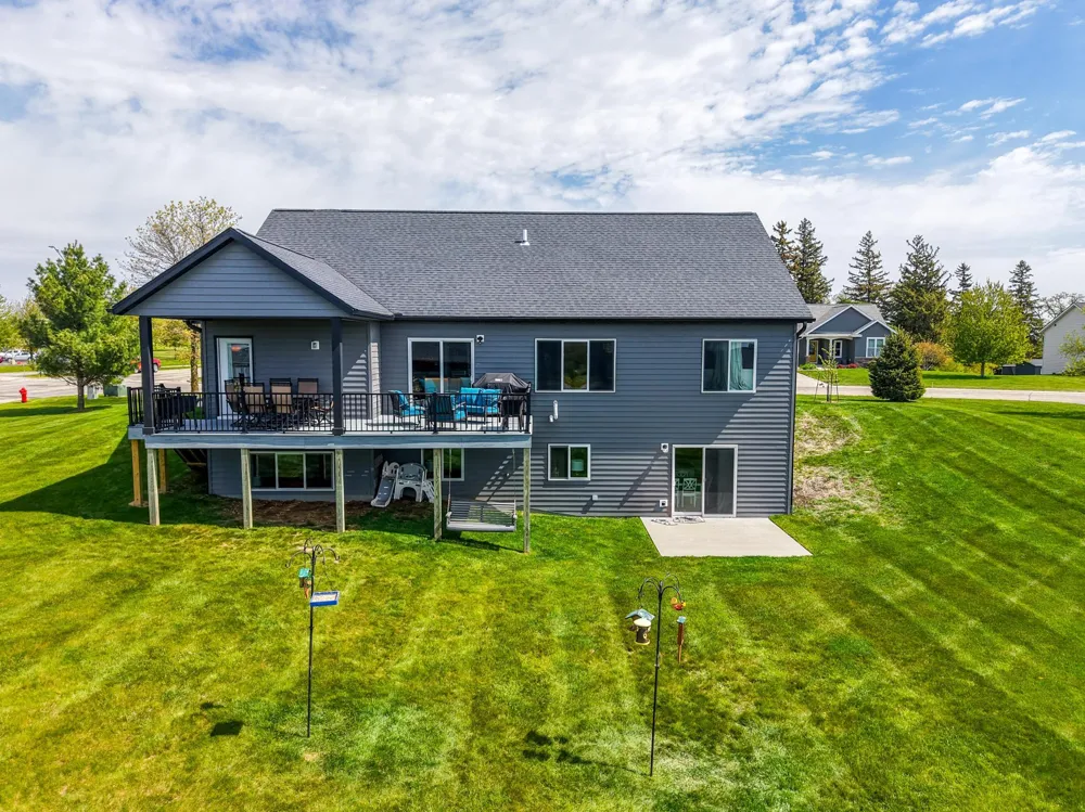 17108 Hilltop Lane SE Chatfield, MN 55923