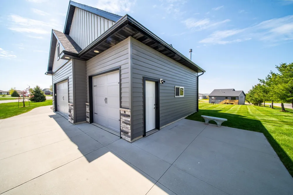 17108 Hilltop Lane SE Chatfield, MN 55923