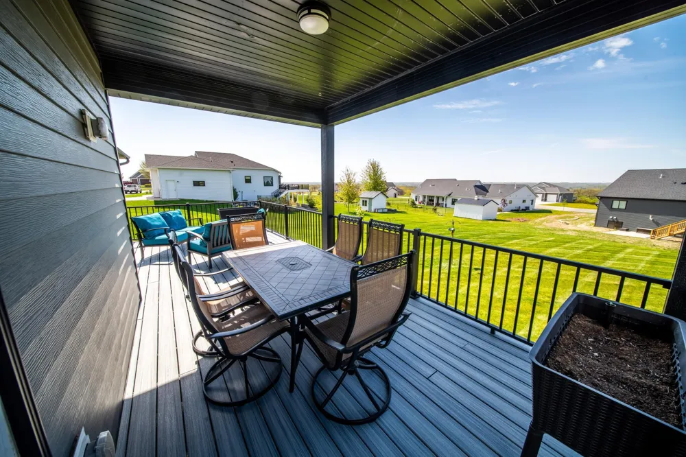 17108 Hilltop Lane SE Chatfield, MN 55923