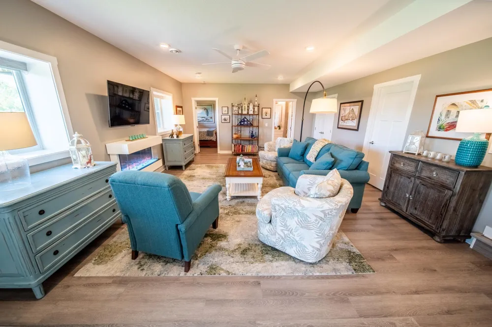 17108 Hilltop Lane SE Chatfield, MN 55923