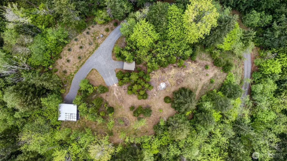 15521 Scott Turner Road E Eatonville, WA 98328