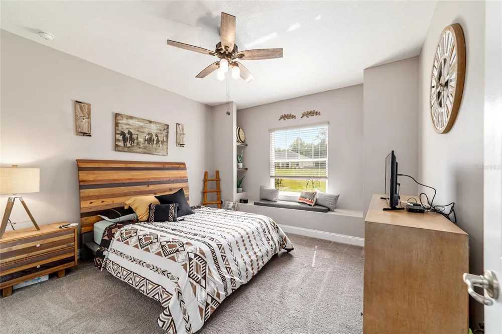 1983 NW 79TH LOOP ocala, FL 34475