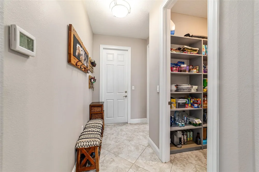 1983 NW 79TH LOOP ocala, FL 34475