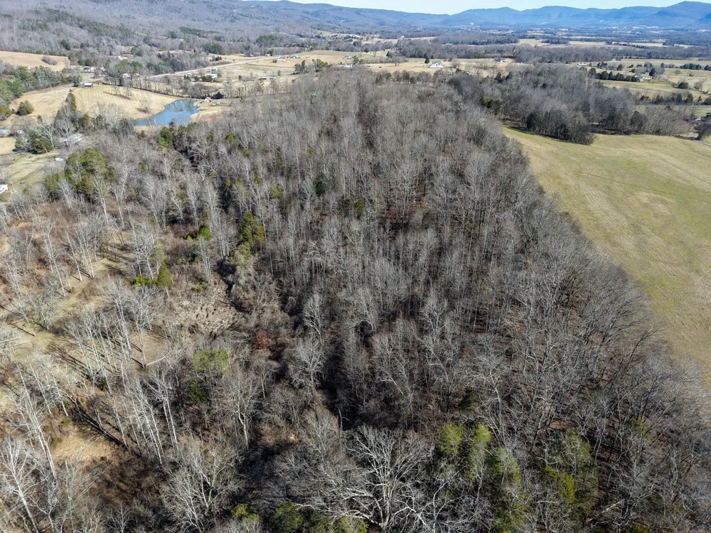 15634 Old State Highway 28 Pikeville, TN 37367