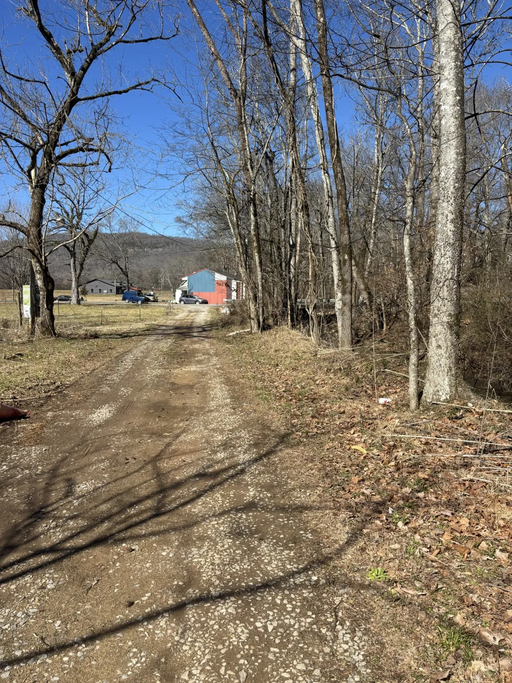 15634 Old State Highway 28 Pikeville, TN 37367