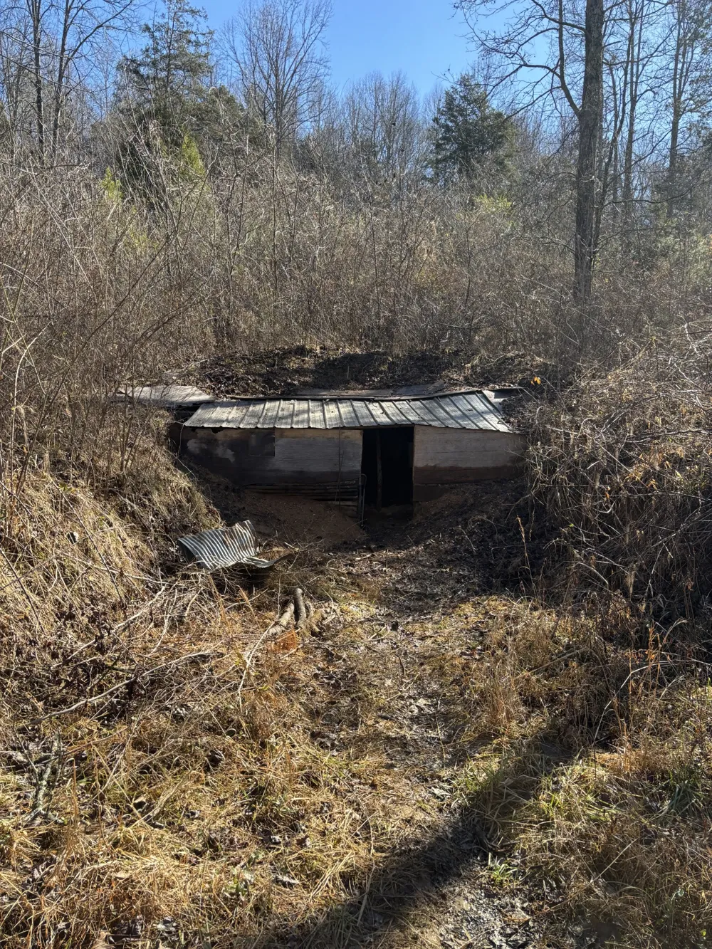 15634 Old State Highway 28 Pikeville, TN 37367