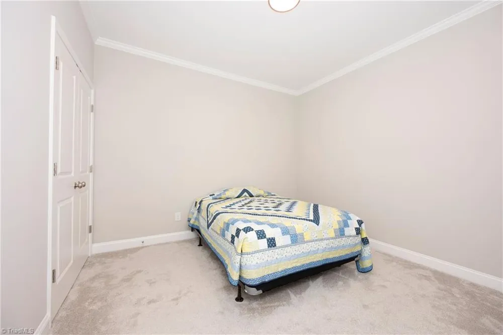 438 Fernwood Drive Yadkinville, NC 27055
