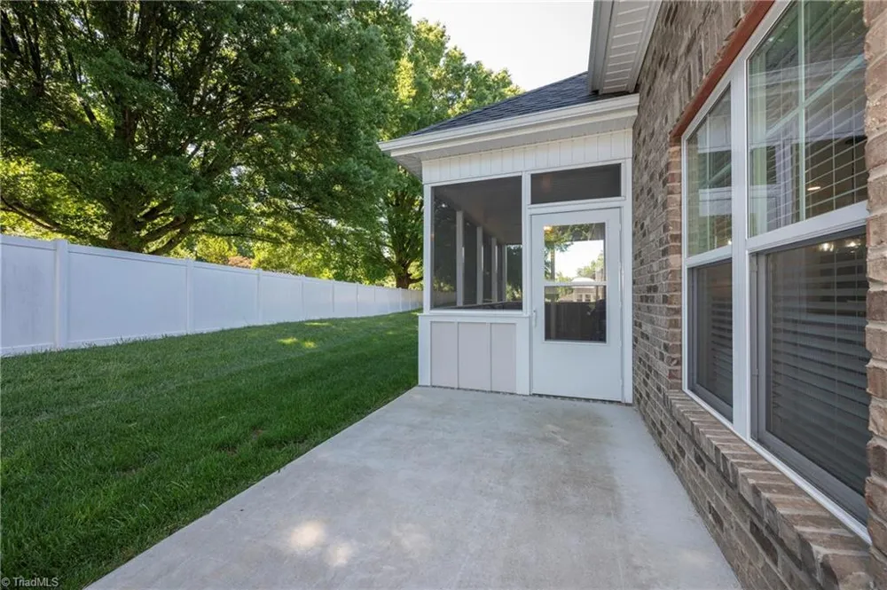 438 Fernwood Drive Yadkinville, NC 27055
